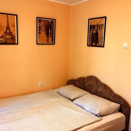 Lägenhet Siorelax Apartman